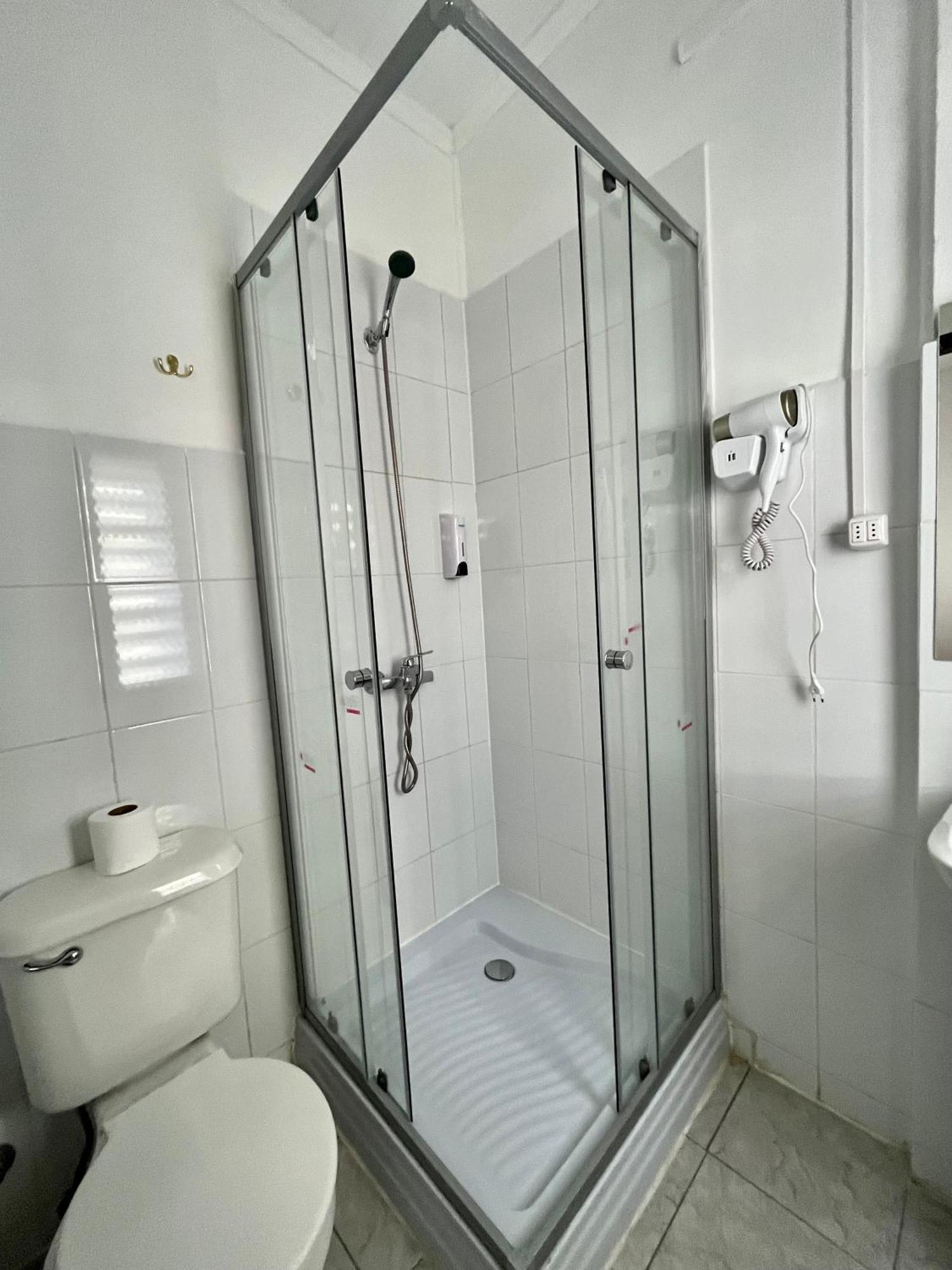 Nomada 870 Hotel Work オソルノ エクステリア 写真